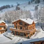 Foxly - Ovo Network Chalet *